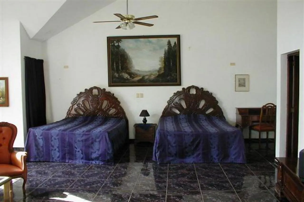 La Mulata Playa Laguna